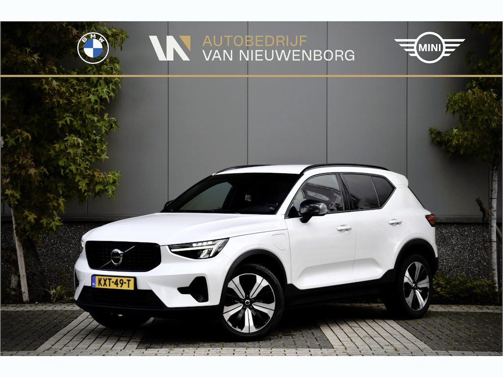 Volvo XC40 T4 211pk Recharge Plus Dark Facelift R-Design Plug-in Hybrid | Elektr. Sportstoelen met Memory | Trekhaak af fabriek | Harman Kardon | Achteruitrijcamera | 1e eig. Dealer O.H.