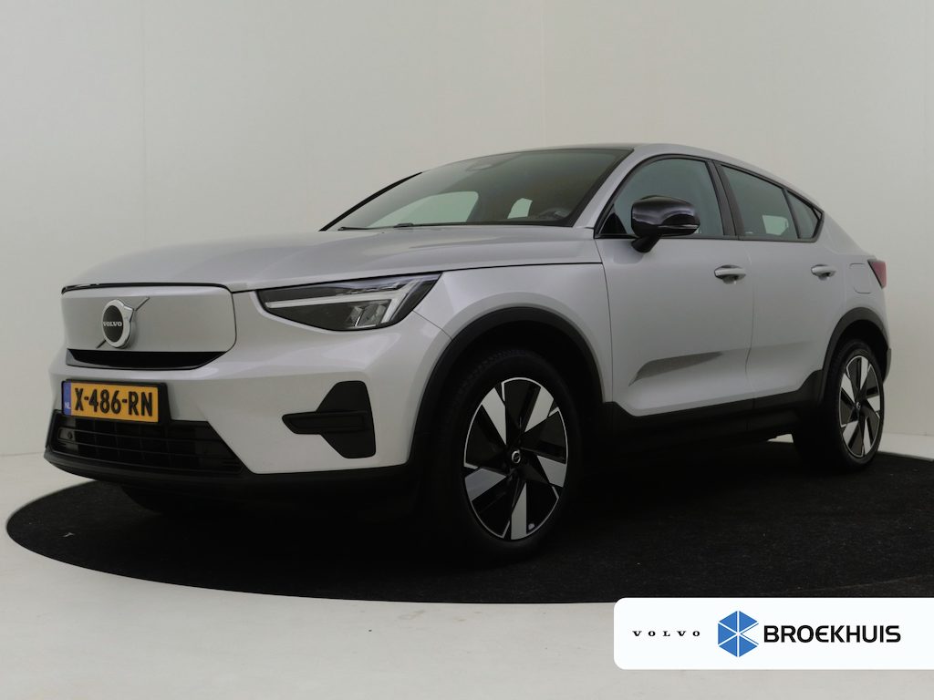 Volvo C40 Single Motor Plus 69 kWh l SoH 94% | Panoramadak l Stoel/Stuurverwarming l Camera l Elektr. Klep l Side Assist l