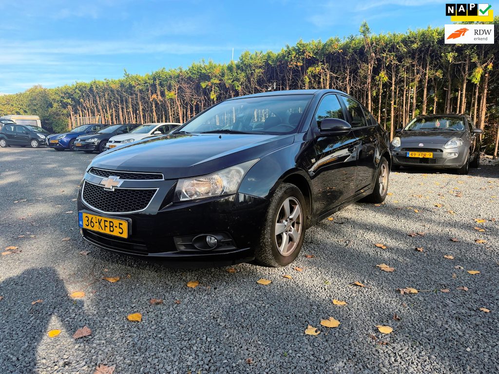 Chevrolet Cruze 1.6 LS