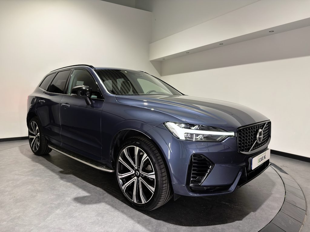 Volvo XC60 2.0 T6 Plug-in hybrid AWD R-Design | Panoramadak | Harman & Kardon Audio | Full LED koplampen
