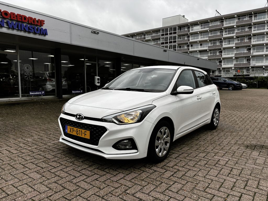 Hyundai i20 1.0 T-GDI Comfort / Carplay / Cruise / Acamera / Navi / Tekhaak / Nap /
