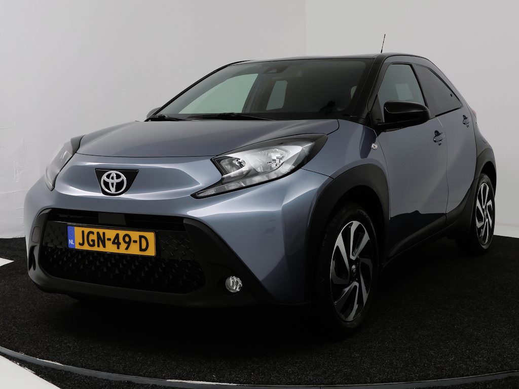 Toyota Aygo X 1.0 VVT-i S-CVT Pulse | Stoelverwarming | Cruise Control Adaptieve | Camera | Carplay |