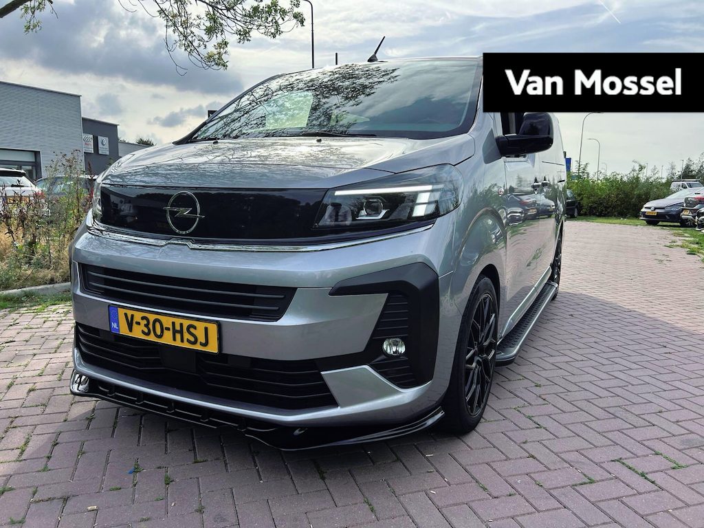 Opel Vivaro 2.0 Diesel 145 S&S L3 DC lederen bekleding | Side bars | 18 lm velgen