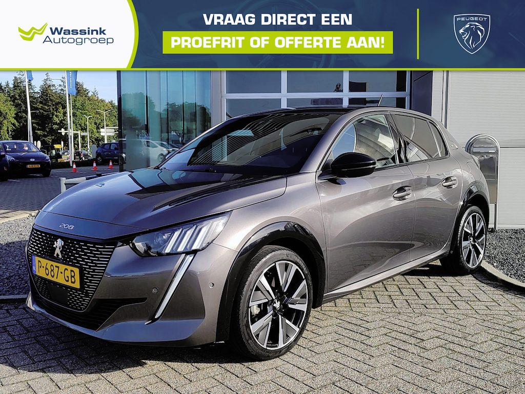 Peugeot 208 1.2 PureTech GT Camera | Navigatie | Full LED | Dodehoek detectie | Sportstoelen