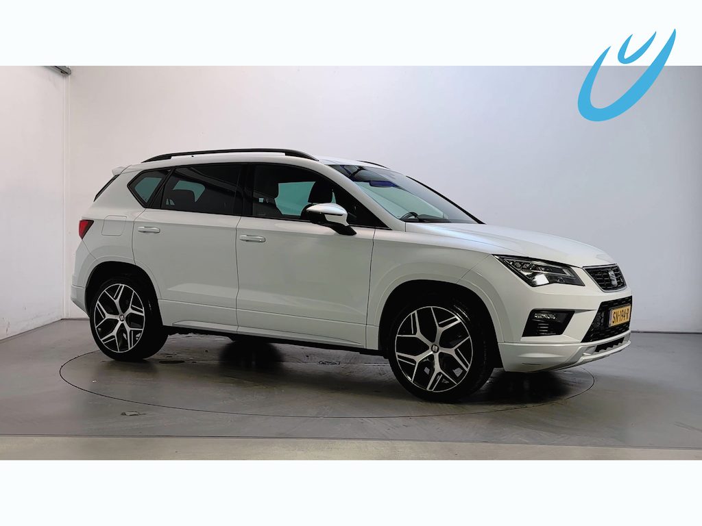 SEAT Ateca 1.4 EcoTSI 150pk 6-bak FR Alcantara Navigatie Parkeersensoren App-Connect