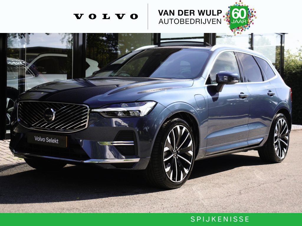 Volvo XC60 T8 406pk AWD Ultra Bright Executive Edition | Trekhaak | Climate