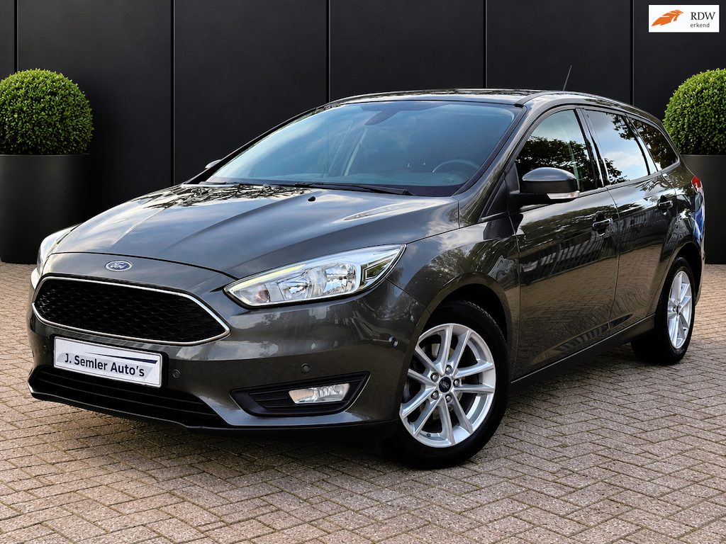 Ford Focus Wagon 1.0 Titanium NAVIGATIE CLIMA CAMERA APK 30-06-2027