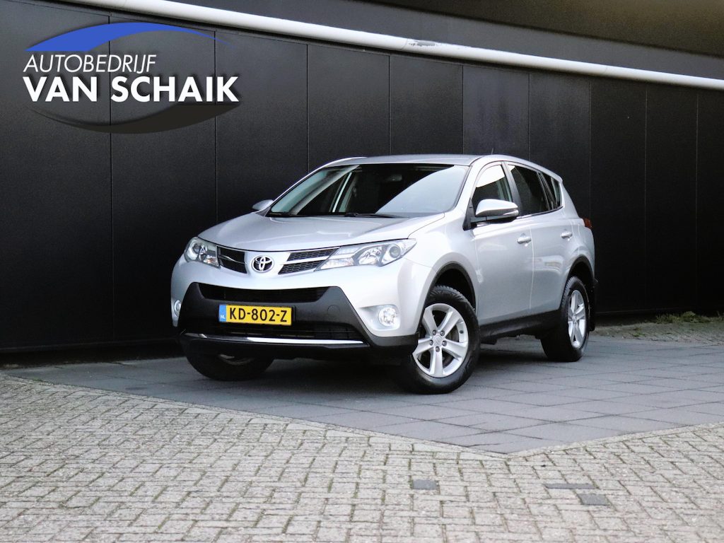 Toyota RAV4 2.0 Aspiration 4WD | TREKHAAK | CAMERA | LMV | NAVI