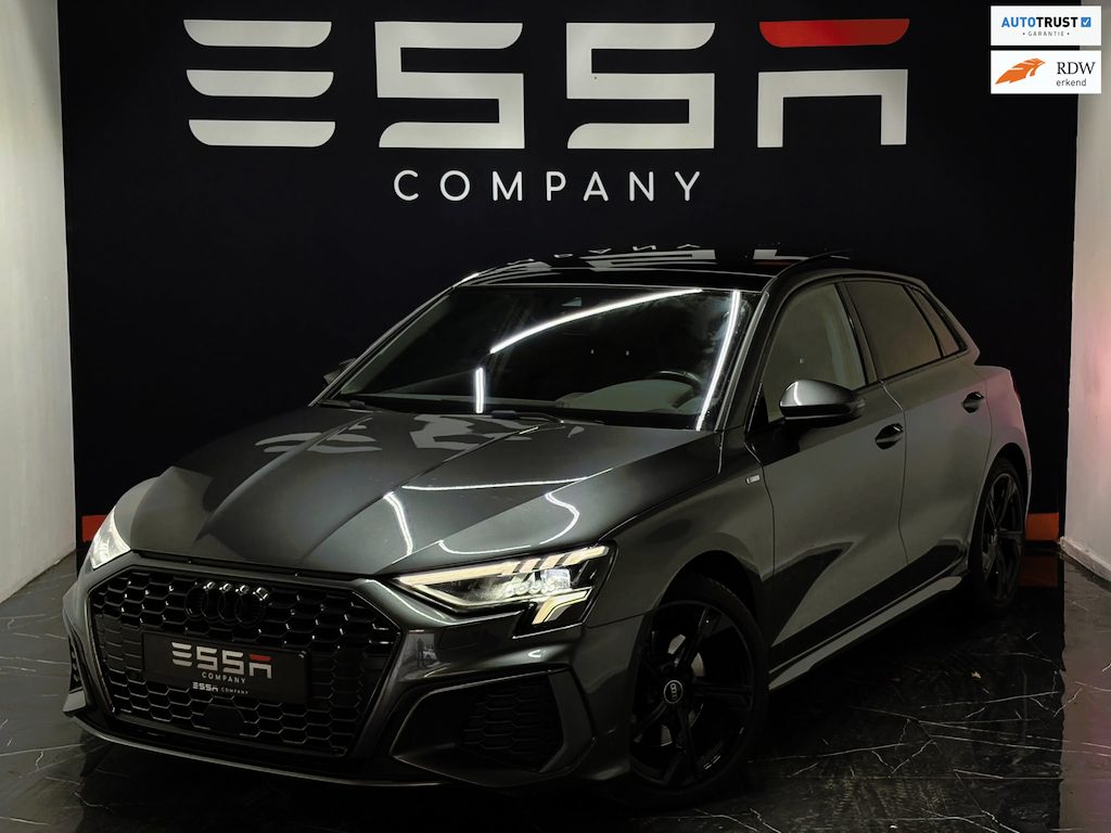 Audi A3 Sportback 35 TFSI S Line Pano Camera Cruise LED