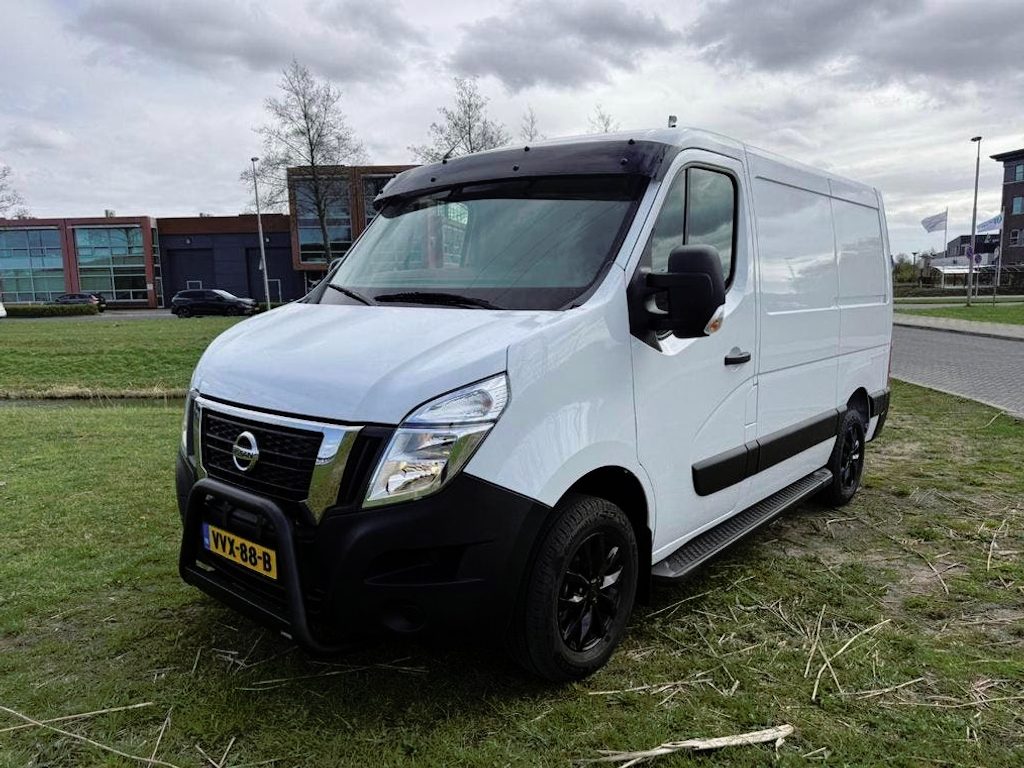 Nissan Interstar 2.3 dCi L1H1 Acenta