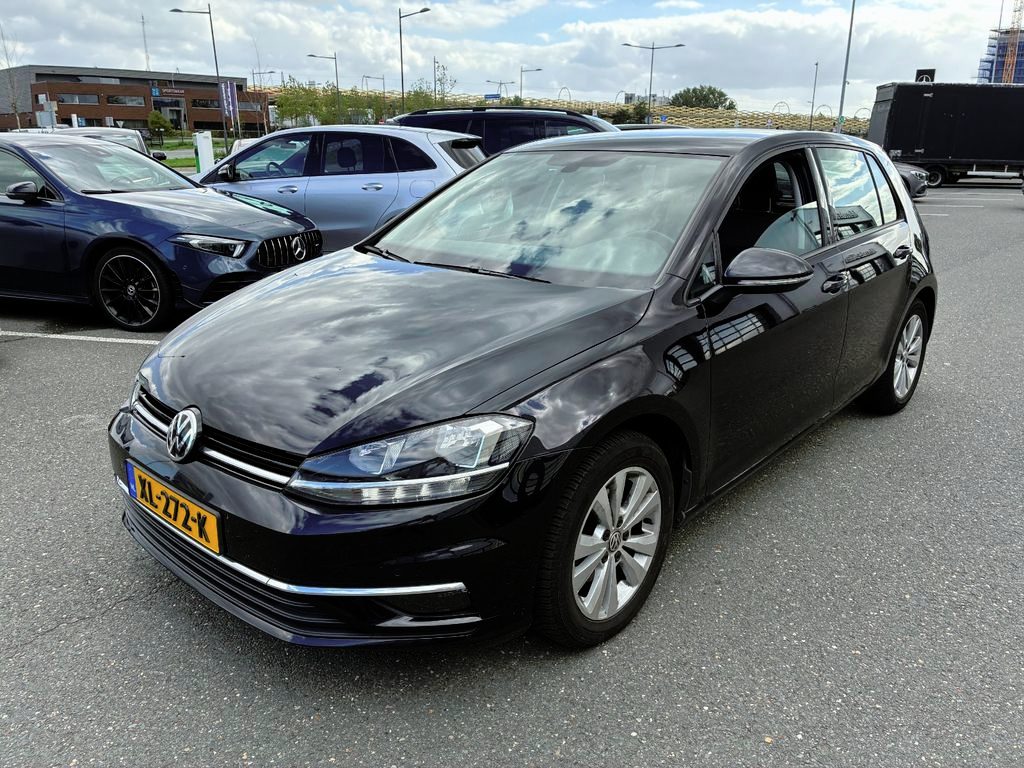 Volkswagen Golf 1.0 TSI Highline Carplay NL-auto