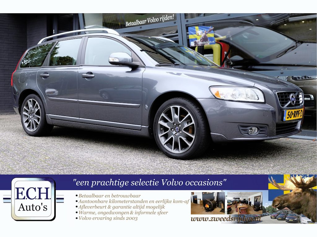 Volvo V50 2.0 145 pk Business Pro Edition, Leer, 17 inch, Trekhaak