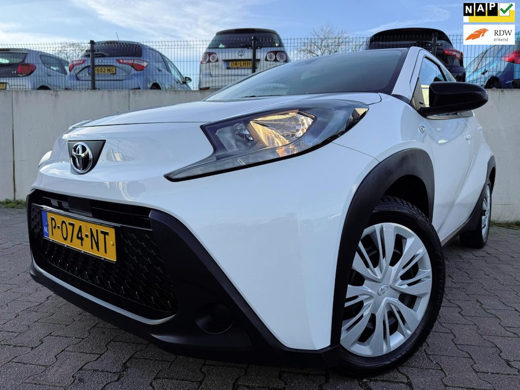 Toyota Aygo X 1.0 VVT-i MT Play/CARPLAY/CRUISE/NL AUTO/CAMERA/1STE EIGENAAR/APK 10-2028/