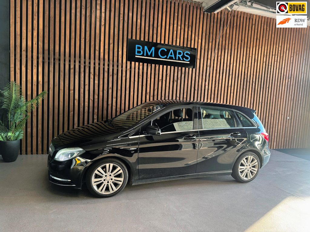 Mercedes-Benz B-klasse 200 Ambition Automaat,Led-Xenon, Camera