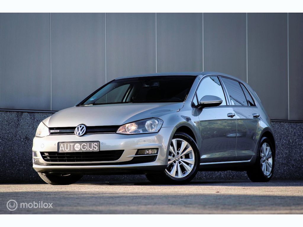 Volkswagen Golf 1.0 TSI Comfortline 116 pk | NL auto NAP | DAB | Navigatie | Clima | PDC | LMV | Cruise |