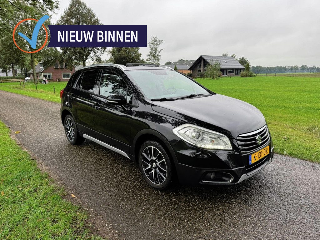 Suzuki S-Cross SX4 1.6 High Executive AllGrip | Panoramadak | Leder | Camera | Stoelverwarming |