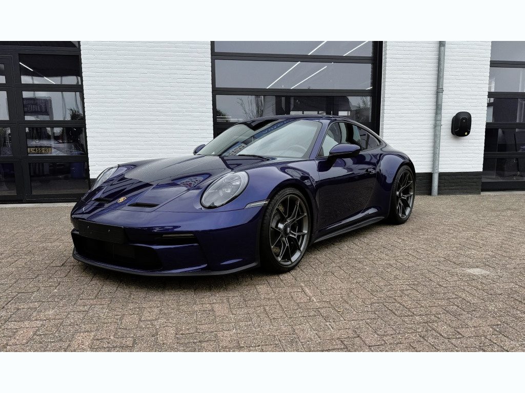 Porsche 911 992 4.0 GT3 Touring