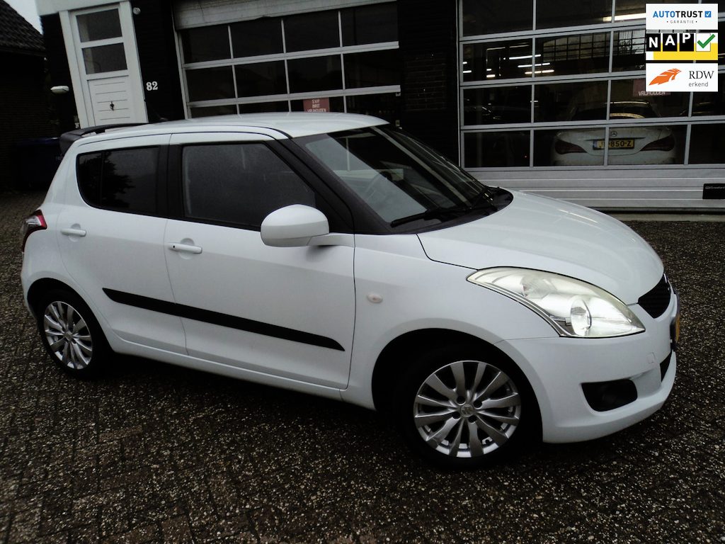Suzuki Swift 1.2 Exclusive EASSS Cruise Stoelverwarming Climate