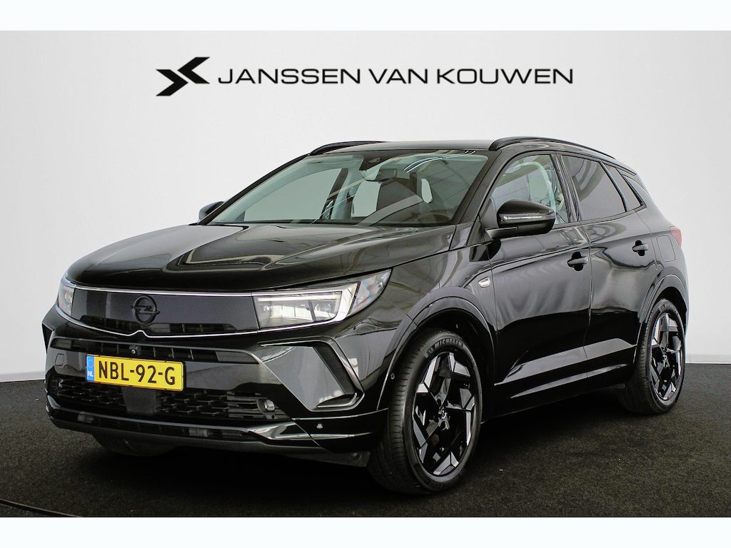 Opel Grandland 1.6 Turbo Plug-In Hybrid 4x4 GSe 300PK Trekhaak Stuur-Stoelverwarming Keyless Camera