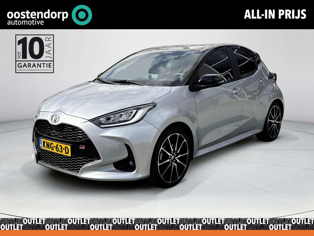 Toyota Yaris 1.5 Hybrid GR Sport **/DODEHOEK DETECTIE/ STOELVERWARMING/ PARKEERSENSOREN**