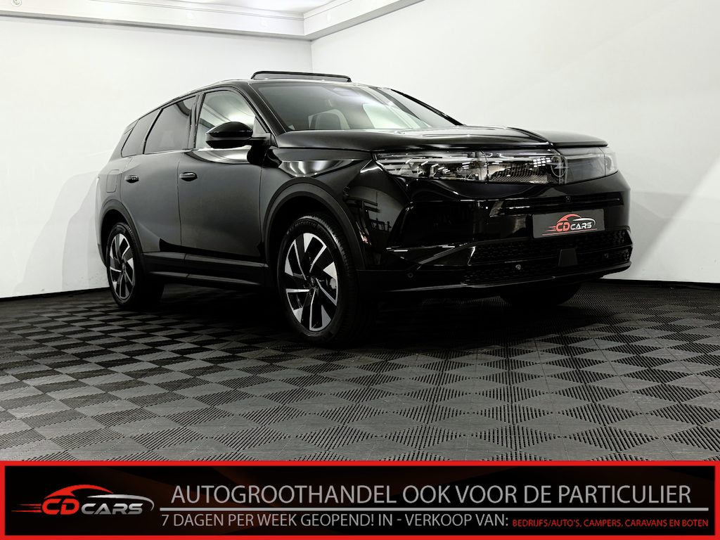 Opel Grandland 1.2 Turbo Hybrid 145pk eDCT6 GS Panoramadak, 360 Camera, Head-up display, Navi, Winterpakket, Keyless start Elektrische achterklep, Half leder
