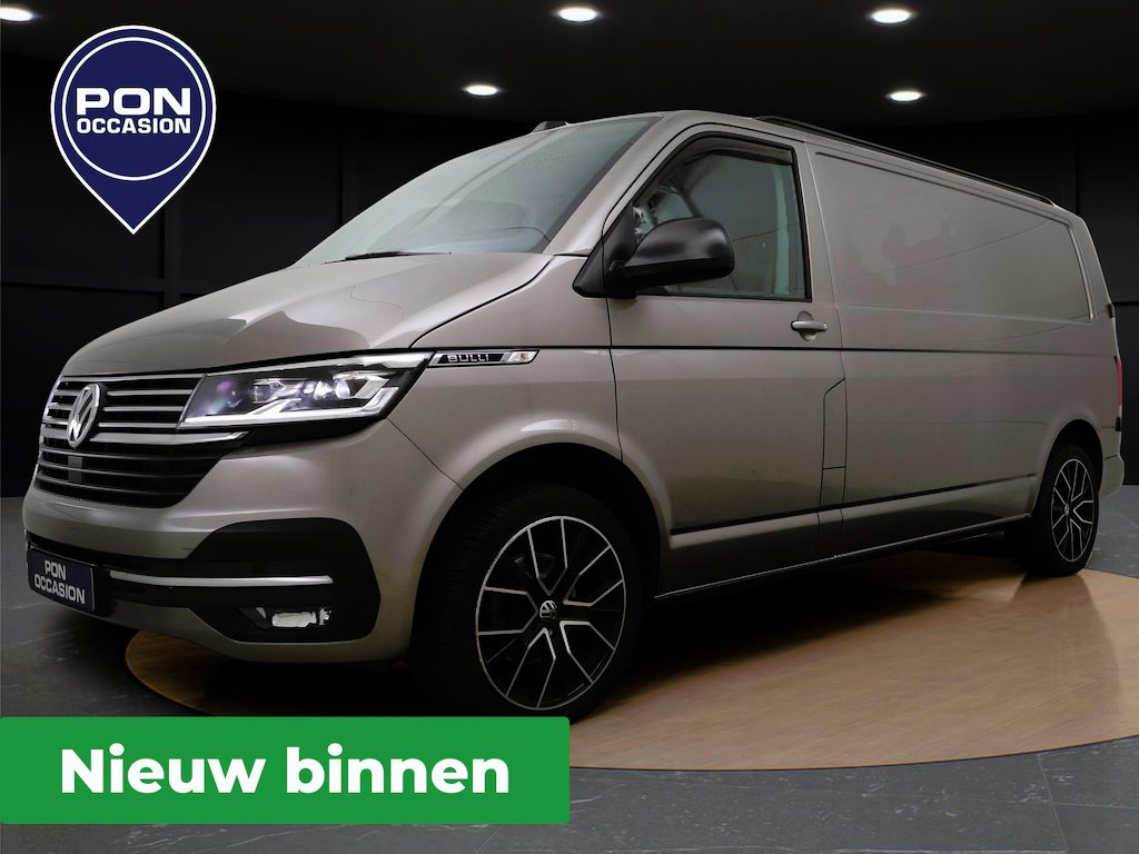 Volkswagen Transporter Bedrijfswagens 2.0 TDI L2H1 28 Bulli | Trekhaak | ACC | Parkeerhulp | Leder | Carplay | Verwarmbare Voorruit | Full LED | 17'' |
