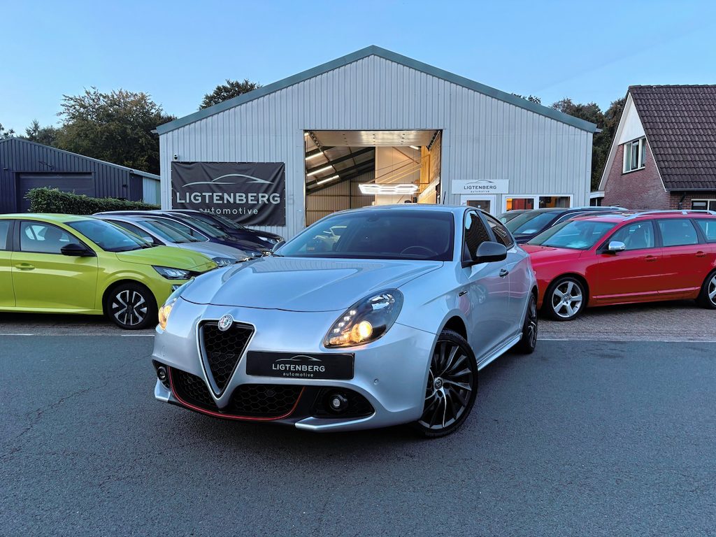 Alfa Romeo Giulietta 1.4 Turbo MultiAirSuper Automaat|Cruise