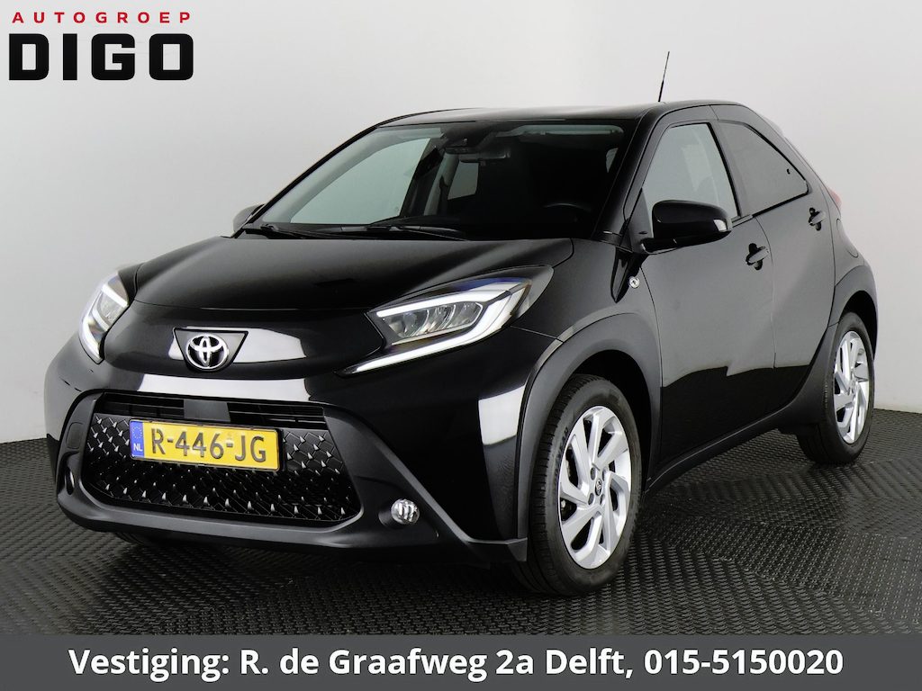 Toyota Aygo X 1.0 VVT-i MT First | Apple Carplay & AndroidAUTO | Lichtmetalen velgen | Camera | Privacy Glass |