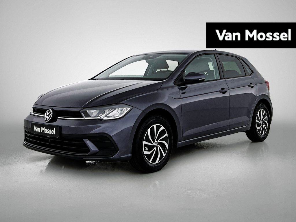 Volkswagen Polo 1.0 TSI Life Edition 95pk | EM | Navigatie | Camera | Apple Carplay draadloos | Android Auto draadloos | | Keyless access | Stoelverwarming | Digital Cockpit | Adaptive Cruise Control | LED koplampen | Ruiten getint | Telefoon draadloos laden |