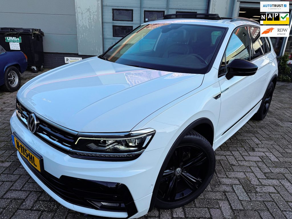 Volkswagen Tiguan 1.5 TSI ACT 2020 HIGH R-LINE PANO LEDER MEMORY LED NAP