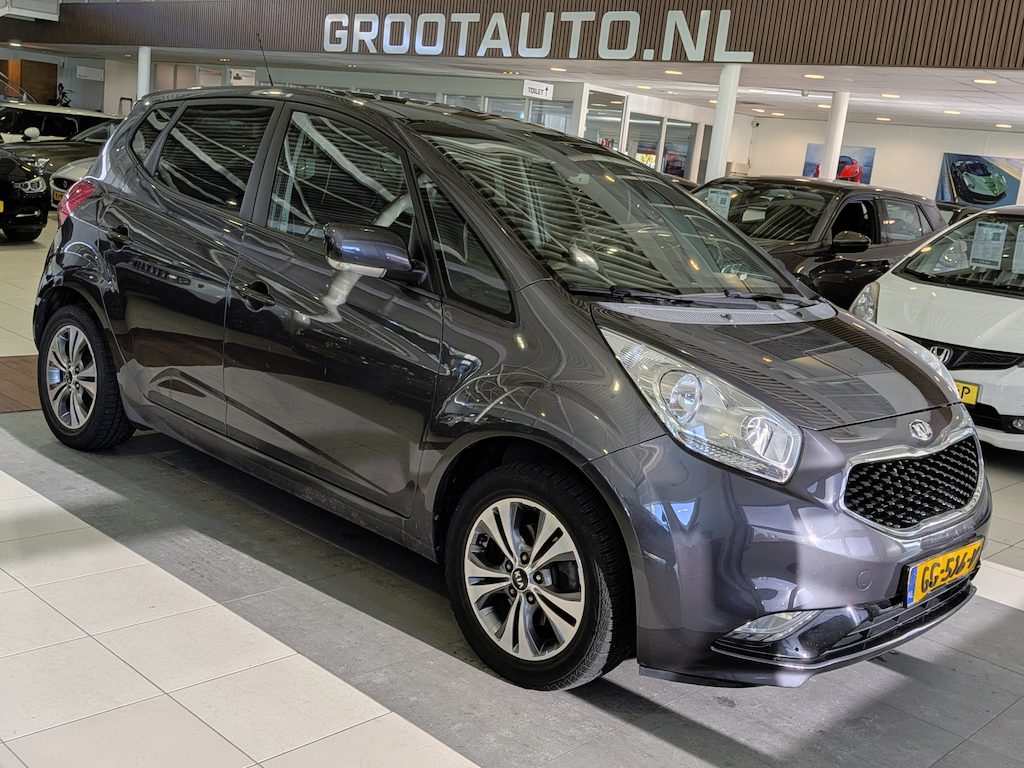 Kia Venga 1.4 CVVT ExecutiveLine Airco, Cruise Control, Panoramadak