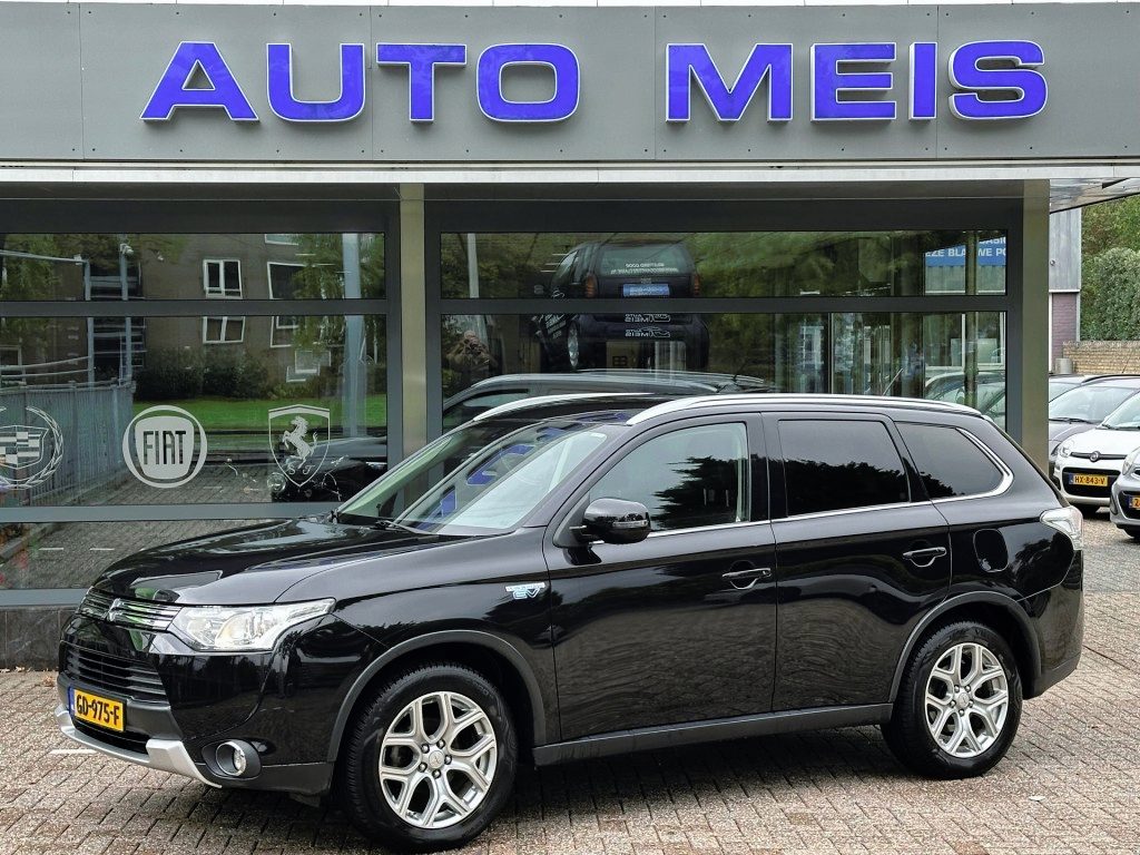 Mitsubishi Outlander 2.0 PHEV Business Edition X-Line Automaat Navi Camera Cruise NAP-Autopas