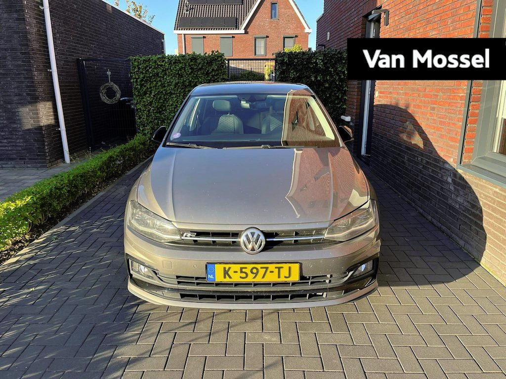 Volkswagen Polo 1.0 TSI Highline Business R 95 PK