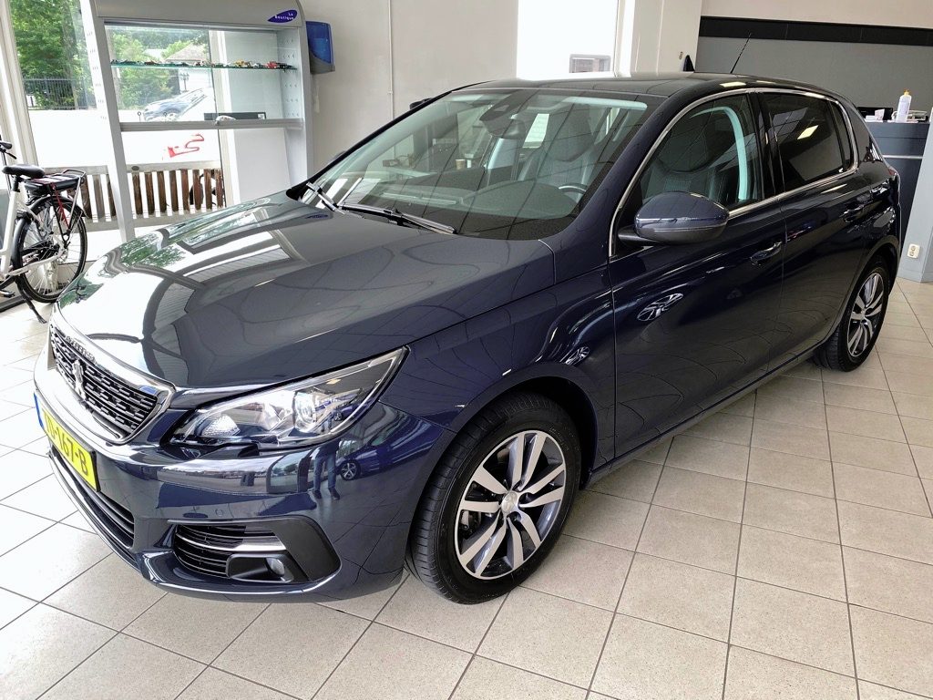Peugeot 308 1.2 PureTech 130pk Allure