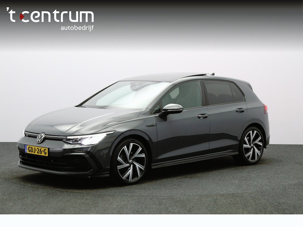Volkswagen Golf 1.5 eTSI 150 PK Automaat R-Line Business, Panoramadak, 18" LM, Winterpakket, Carplay