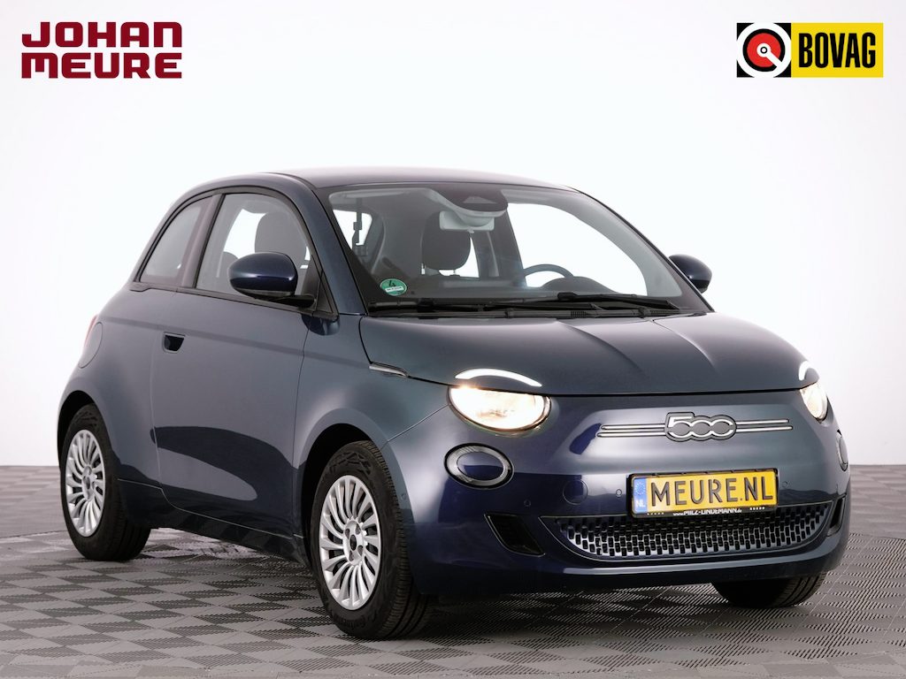 Fiat 500e Urban Plus 42 kWh *SOH: 95,7%* CARPLAY | PDC | CAMERA | Stoelverwarming !