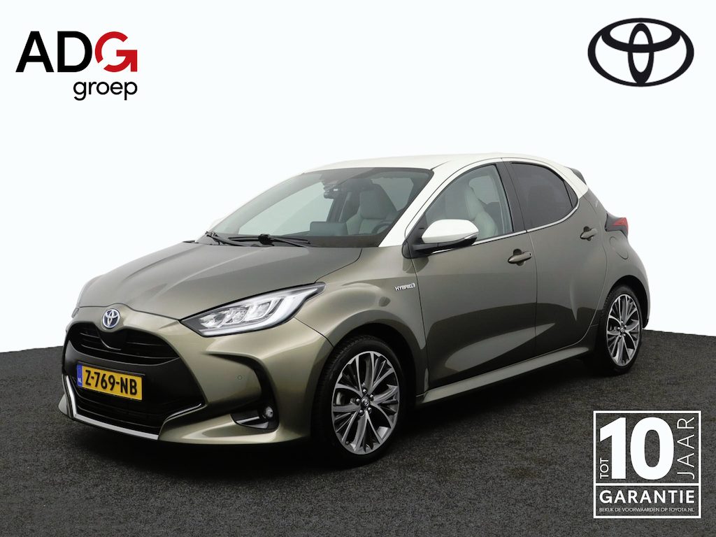Toyota Yaris 1.5 Hybrid Executive | Leder - Stof bekleding | Stoelverwarming | Dashcam | Parkeersensoren |