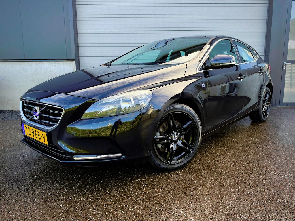 Volvo V40 1.6 T3 Ocean Race