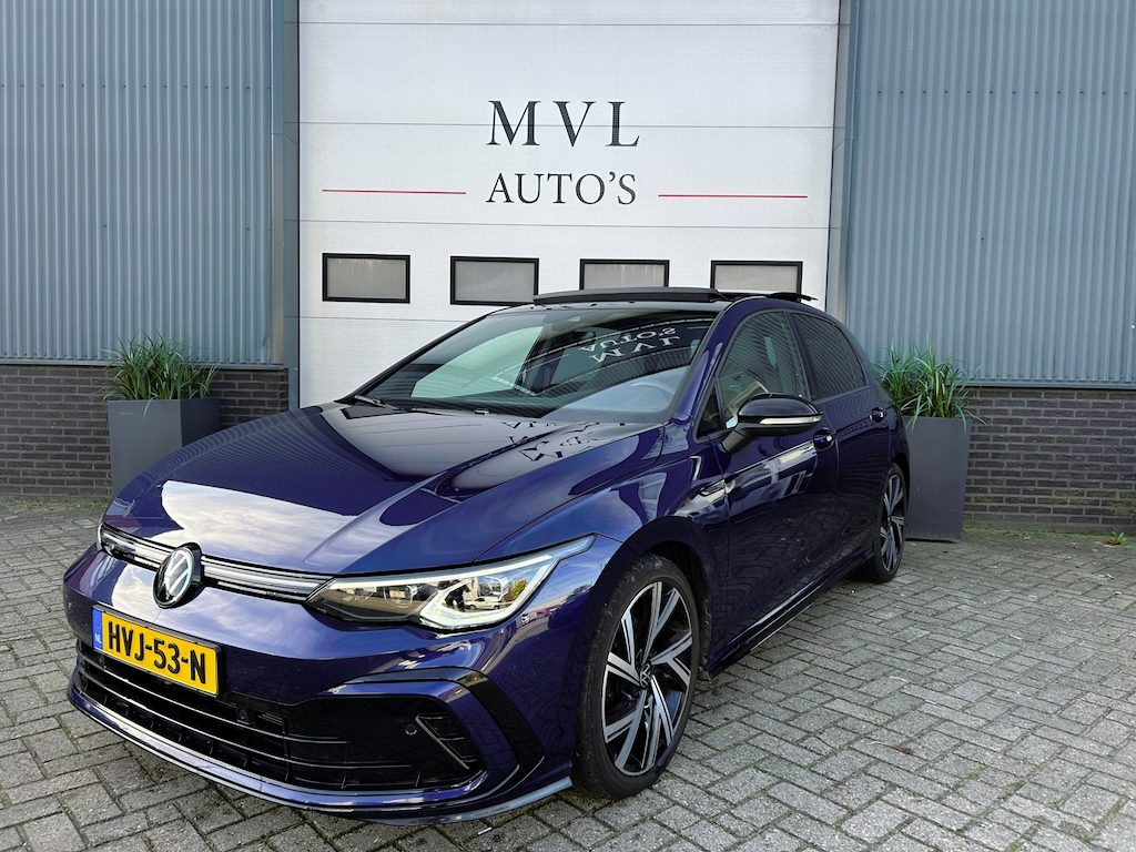 Volkswagen Golf 1.5 eTSI R-Line Business