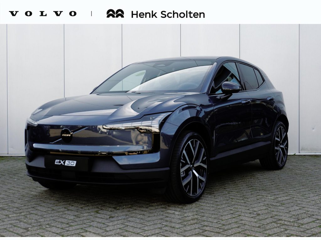 Volvo EX30 P5 Long Range Plus Black Edition Europa 69 kWh | Denim Blue metallic | Black interieur | 20 inch Y-spaaks lichtmetalen velgen | Harman Kardon audio | Google Maps | Elektrisch verstelbare voorstoelen | Stoel- & Stuurwielverwarming | Adaptieve Cruise Control | BLIS Dodehoekdetectie
