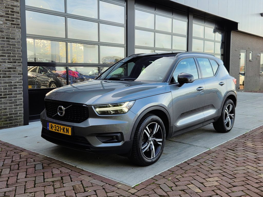 Volvo XC40 2.0 D4 AWD R-Design | Panodak | DPF Melding