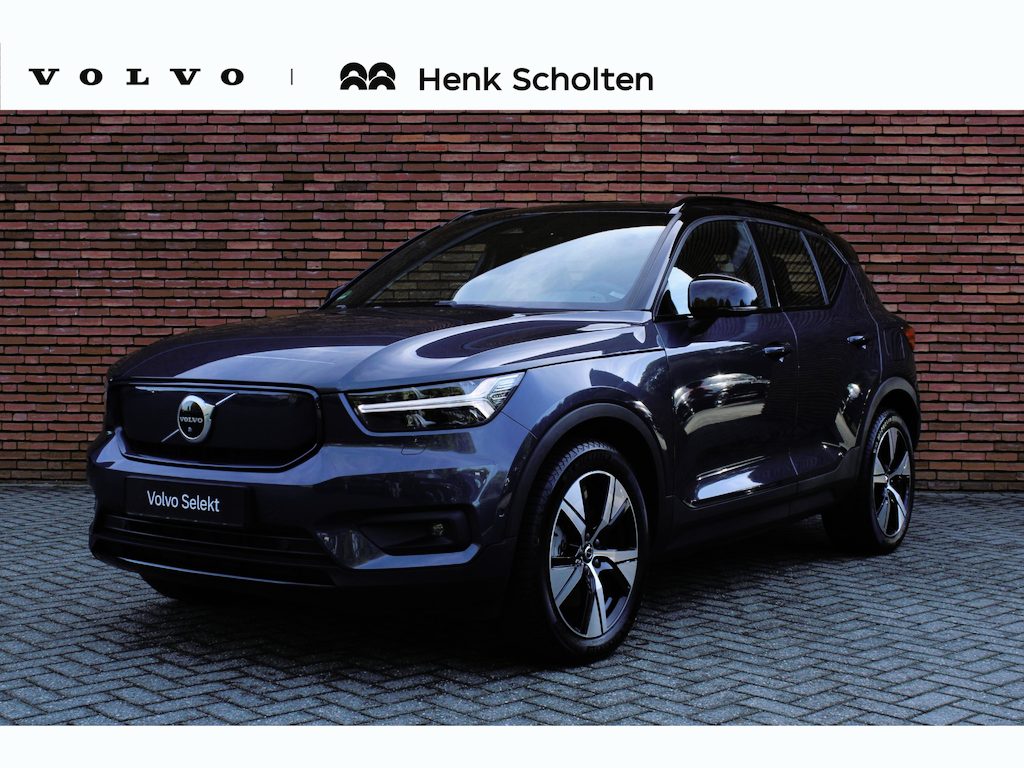 Volvo XC40 Recharge Pro | Panoramadak | Electrische bedienbare voorstoelen | Stoelverwarming | Stuurwielverwarming | 360° Parkeercamera | Stuurwielverwarming | 4-Seizoenenbanden | Adaptive Cruise Control | BLIS | Google Infotainment |