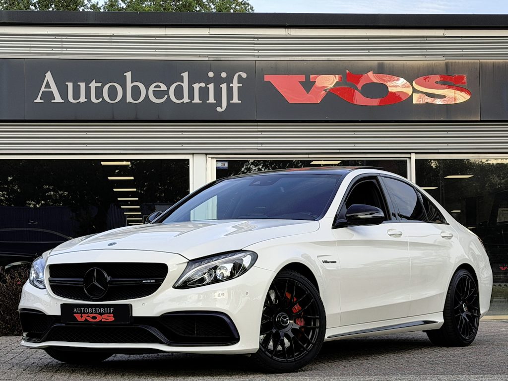 Mercedes-Benz C-klasse 63 AMG | Panodak | Burmester | Camera | Comand | V8