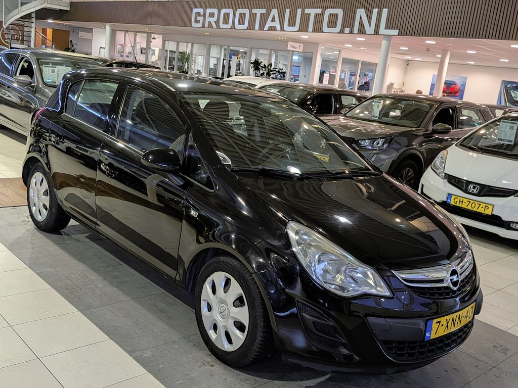 Opel Corsa 1.4-16V Edition Airco, Cruise Control, Stuurbekrachtiging