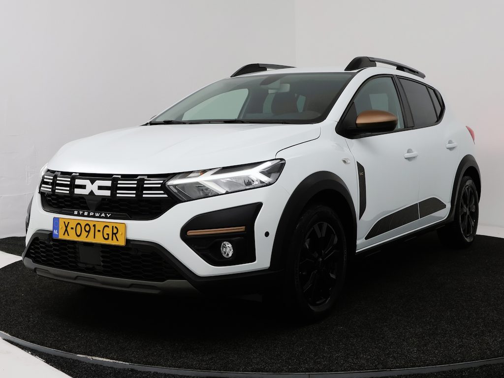 Dacia Sandero Stepway 1.0 TCe 90 Extreme | Trekhaak | Climate Control | Camera | Onderweg-naar-dealer