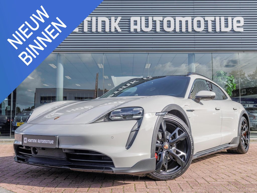 Porsche Taycan Cross Turismo 4S 93 kWh | Lucht | Sport-chrono | Dealer onderhouden