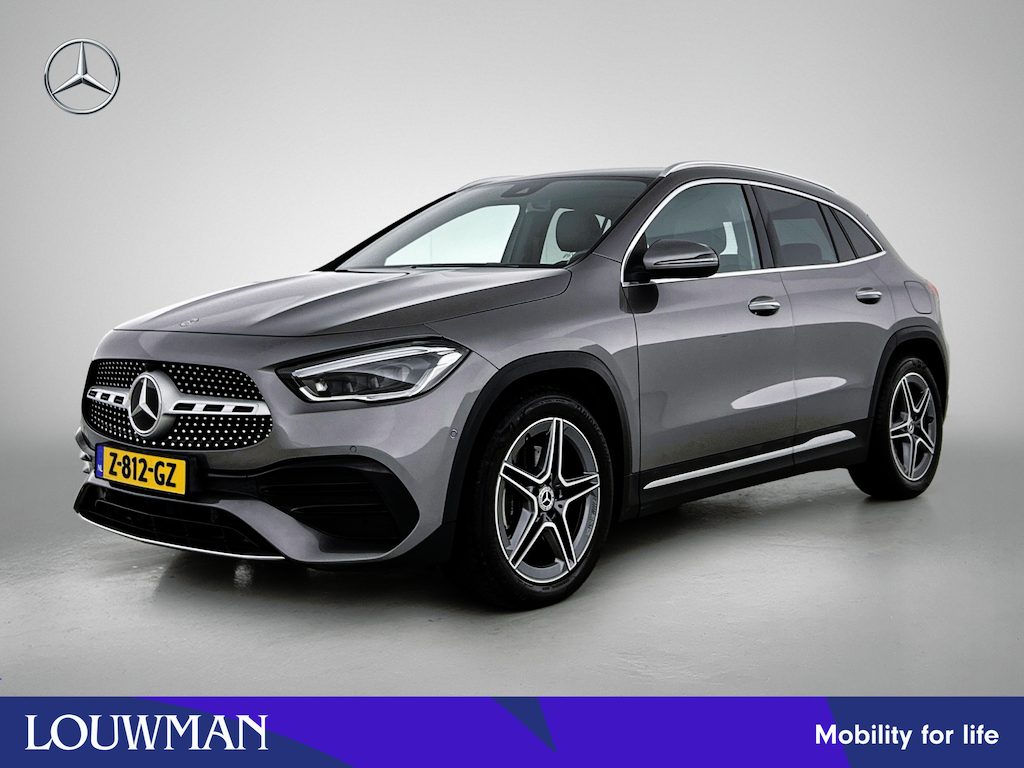 Mercedes-Benz GLA 200 AMG Line AMG styling | Navigatie