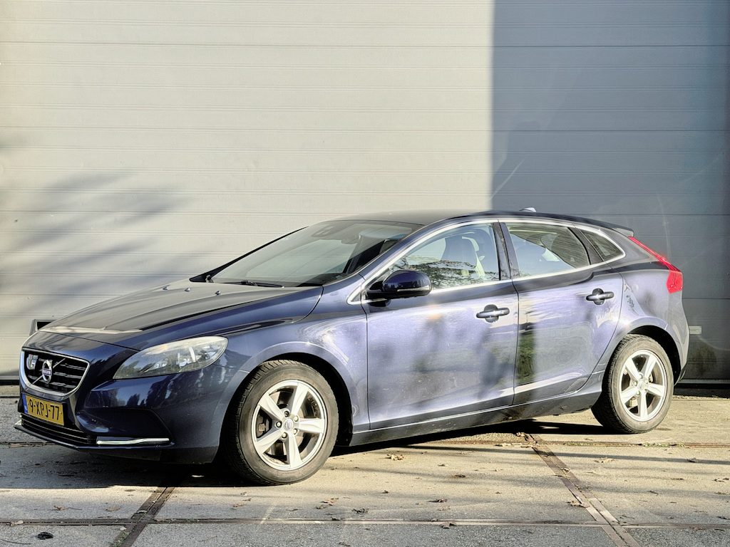 Volvo V40 2.0 D4 Summum Business