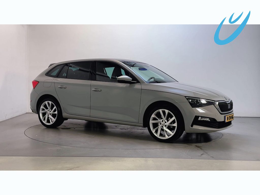 Skoda Scala 1.0 TSI 110pk Sport Business Panoramadak Virtual Cockpit Stoelverwarming Parkeersensoren DAB+