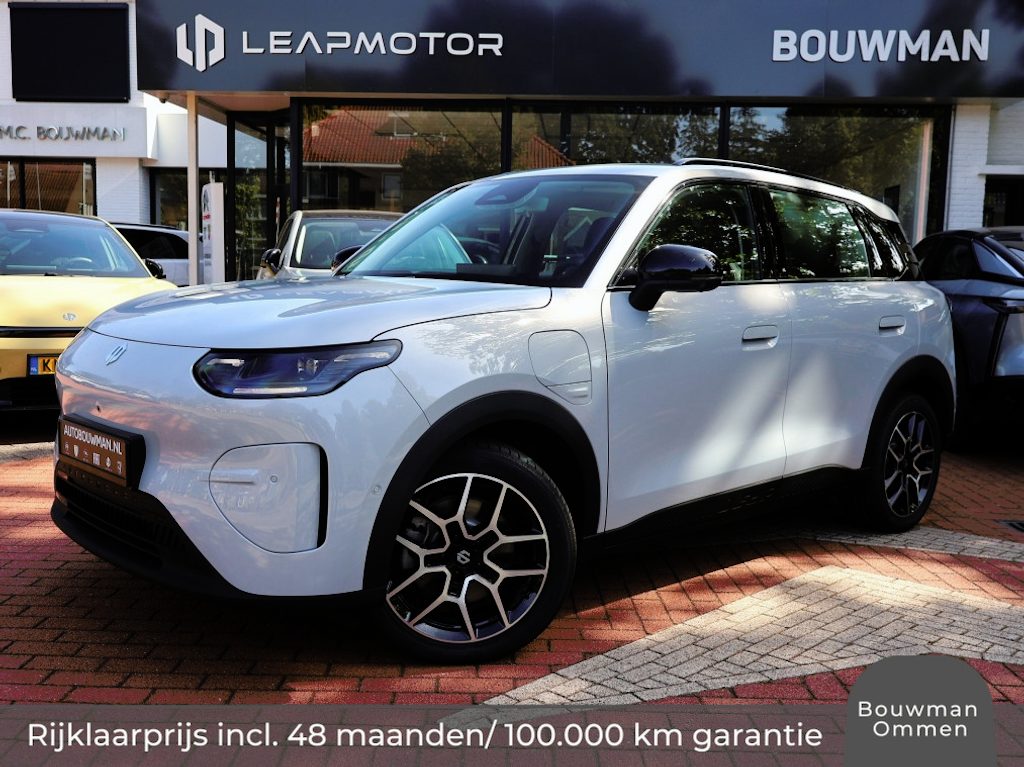 Leapmotor B03X B03X EV ProMax 53kWh 197PK Automaat Design NIEUW, Rijklaarprijs | Adaptieve Cruise Control | Stoelverwarming | Stuurverwarming | 360 Camera